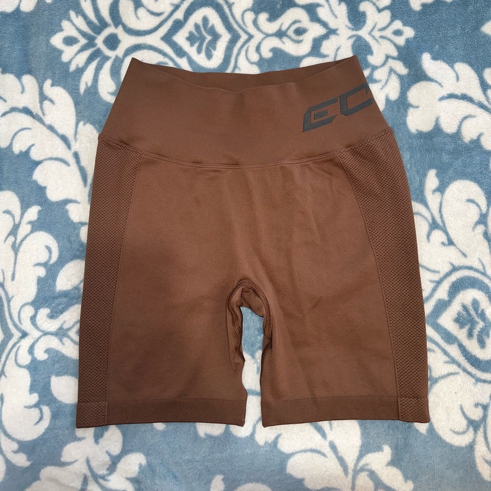 Echt Arise Scrunch Shorts